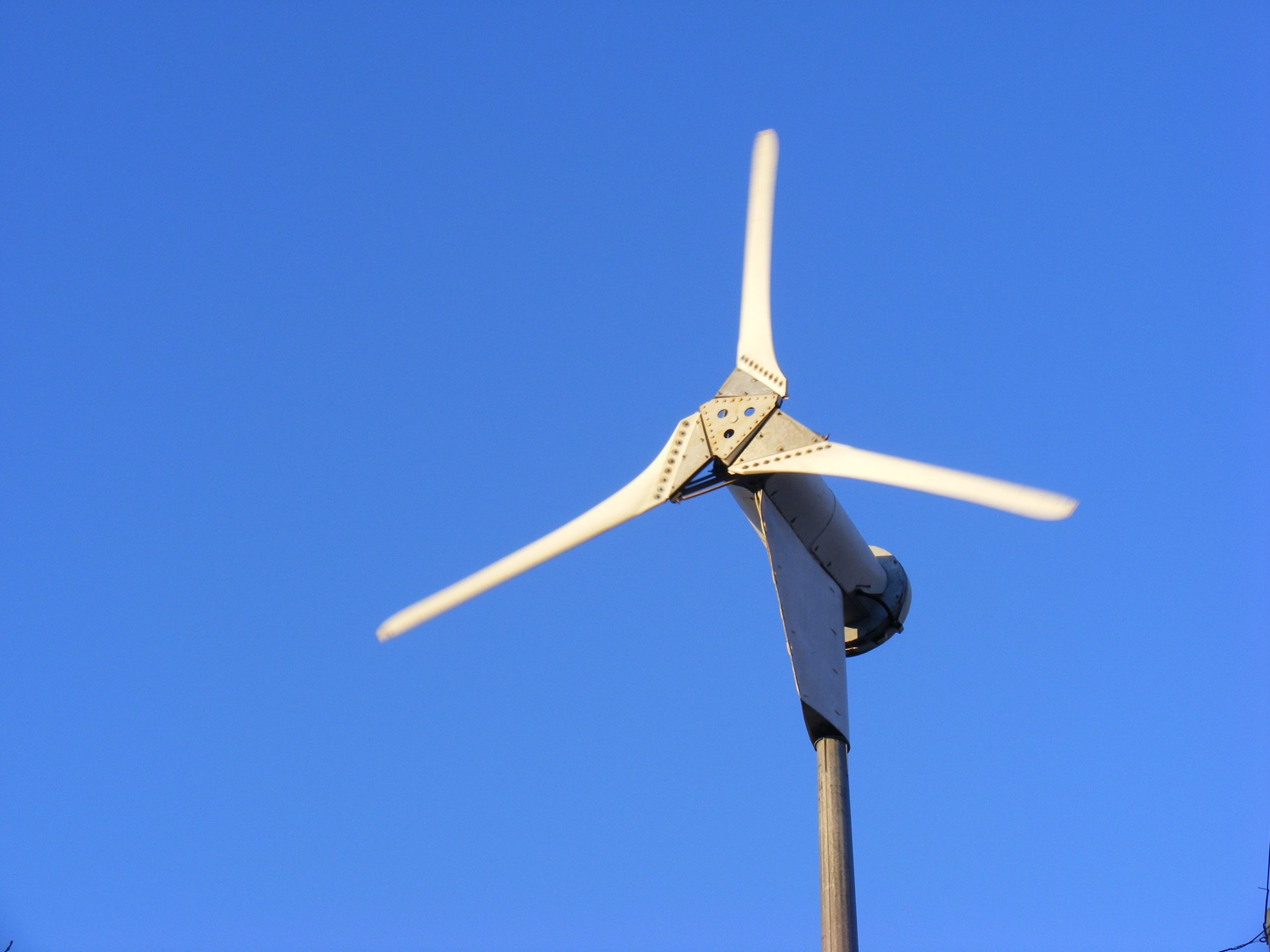 Biedt een eigen windmolen een antwoord op de hoge energieprijzen?